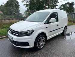 Vit Begagnad 2016 VW Caddy Minibuss | 85 000 kr (Marknadspris)