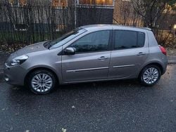 Brun Begagnad 2010 Renault Clio II Halvkombi | 39 000 kr (Dyr)