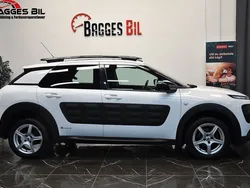 Vit Begagnad 2014 Citroën C4 Cactus PureTech Halvkombi | 65 900 kr (Bra pris)