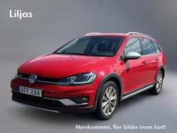 Röd Begagnad 2020 VW Golf Alltrack Kombi | 249 000 kr (Marknadspris)