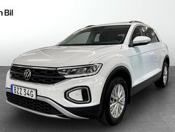 Vit (pure white) Begagnad 2022 VW T-Roc Life SUV | 254 900 kr (Marknadspris)