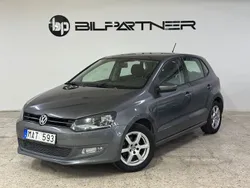 Mörkgrå Begagnad 2011 VW Polo Halvkombi | 49 900 kr (Marknadspris)