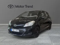 Svart Begagnad 2012 Toyota Yaris Life Halvkombi | 49 900 kr (Marknadspris)