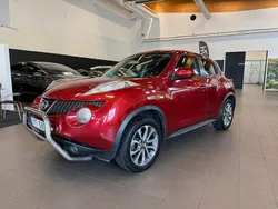 Mörkröd Begagnad 2011 Nissan Juke SUV | 99 900 kr