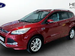 Röd (red) Begagnad 2016 Ford Kuga SUV | 134 000 kr (Marknadspris)