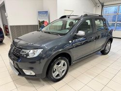 Gråmetallick Begagnad 2019 Dacia Sandero Stepway Kombi | 79 900 kr (Marknadspris)