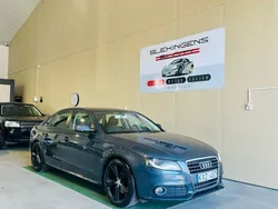 Grå Begagnad 2010 Audi A4 Sedan | 99 900 kr (Lite dyr)