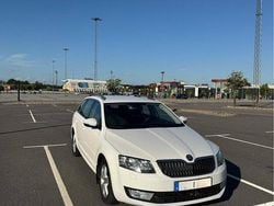 Begagnad 2016 Skoda Octavia Kombi | 79 999 kr (Superpris)