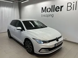 Vit (pure white) Begagnad 2022 VW Golf VIII Kombi | 259 000 kr (Marknadspris)