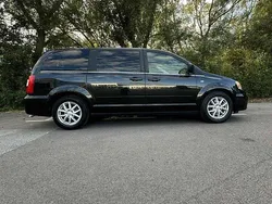 Svart Begagnad 2012 Lancia Voyager Minibuss | 115 000 kr (Marknadspris)