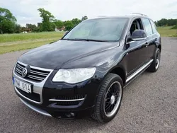 Svart Begagnad 2010 VW Touareg R-line SUV | 104 900 kr