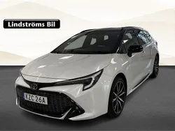 Vit Begagnad 2023 Toyota Corolla Sport Kombi | 447 900 kr