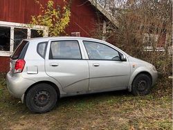 Silver Begagnad 2004 Chevrolet Kalos Halvkombi | 6 000 kr (Marknadspris)