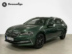 Grön Begagnad 2020 Skoda Superb Kombi | 511 400 kr