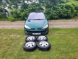 Grön Begagnad 2003 Peugeot 206 Roland Garros Halvkombi | 11 500 kr (Lite dyr)