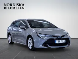 Grå Begagnad 2019 Toyota Corolla Active Kombi | 189 795 kr (Lite dyr)