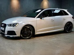 Vit Begagnad 2015 Audi RS3 Sportback Halvkombi | 399 900 kr (Marknadspris)