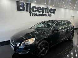 Svart Begagnad 2013 Volvo V60 Momentum Kombi | 79 900 kr (Bra pris)