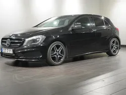 Svart Begagnad 2014 Mercedes A180 AMG line Halvkombi | 119 900 kr (Marknadspris)