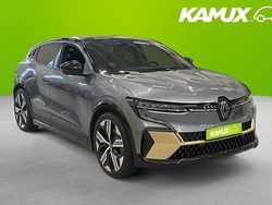 Grå Begagnad 2023 Renault Mégane Halvkombi | 318 900 kr (Bra pris)