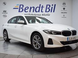 Alpinvit Begagnad 2023 BMW 320 Shadowline Sedan | 399 800 kr (Marknadspris)