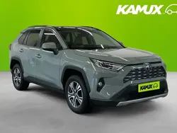 Grön Begagnad 2021 Toyota RAV4 Hybrid Executive SUV | 379 700 kr (Marknadspris)