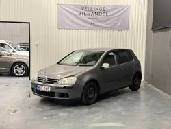 Mörkgrå Begagnad 2005 VW Golf V Comfortline Halvkombi | 14 900 kr (Marknadspris)