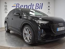 Svart Begagnad 2023 Audi Q4 e-tron S-Line SUV | 439 500 kr (Marknadspris)