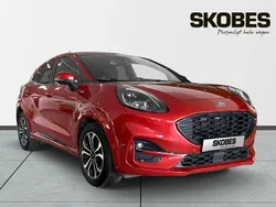 Röd Begagnad 2021 Ford Puma ST-Line SUV | 189 400 kr (Marknadspris)