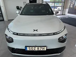 Begagnad 2023 XPENG G9 AWD Performance SUV | 902 900 kr (Marknadspris)
