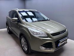 Grön Begagnad 2013 Ford Kuga Titanium SUV | 84 900 kr (Marknadspris)