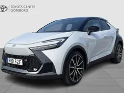 Grå Begagnad 2024 Toyota C-HR Edition SUV | 429 900 kr (Marknadspris)