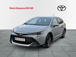 Grå Begagnad 2021 Toyota Corolla SUV | 279 000 kr (Lite dyr)
