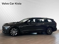 Grå Begagnad 2024 Volvo V60 Plus Kombi | 474 900 kr