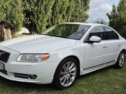 Vit Begagnad 2010 Volvo S80 Executive Sedan | 59 900 kr (Marknadspris)
