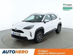 Vit Begagnad 2022 Toyota Yaris Hybrid SUV | 209 000 kr (Bra pris)