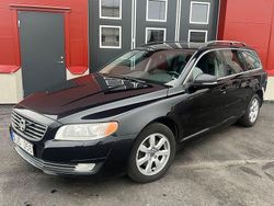Svart Begagnad 2013 Volvo V70 Momentum Kombi | 69 900 kr (Marknadspris)