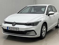 Vit Begagnad 2023 VW Golf VIII | 189 000 kr (Bra pris)