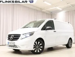 Vit Begagnad 2024 Mercedes Vito Minibuss | 449 900 kr (Lite dyr)