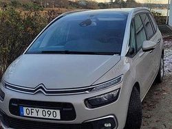 Grå Begagnad 2016 Citroën Grand C4 Picasso Minibuss | 99 000 kr (Lite dyr)