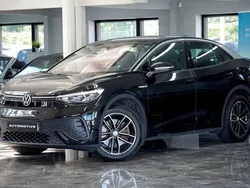 Svart Begagnad 2022 VW ID.5 Pro Performance SUV | 299 900 kr (Marknadspris)