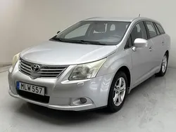 Silver Begagnad 2009 Toyota Avensis | 68 000 kr