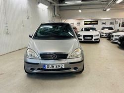 Grå Begagnad 1999 Mercedes A140 Halvkombi | 14 900 kr (Marknadspris)