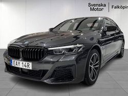 Grå Begagnad 2023 BMW 530 M Sport Sedan | 469 900 kr