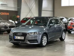 Grå Begagnad 2013 Audi A3 Sportback Attraction Halvkombi | 79 900 kr (Marknadspris)