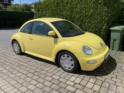 Gul Begagnad 2000 VW Beetle Highline Halvkombi | 18 000 kr (Marknadspris)