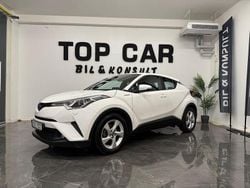Vit Begagnad 2017 Toyota C-HR Active SUV | 179 900 kr (Marknadspris)