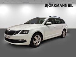 Vit Begagnad 2017 Skoda Octavia Ambition Kombi | 109 000 kr (Bra pris)