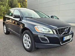 Svart Begagnad 2010 Volvo XC60 Summum SUV | 109 901 kr (Marknadspris)