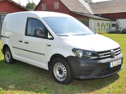 Vit Begagnad 2017 VW Caddy Minibuss | 109 900 kr (Marknadspris)